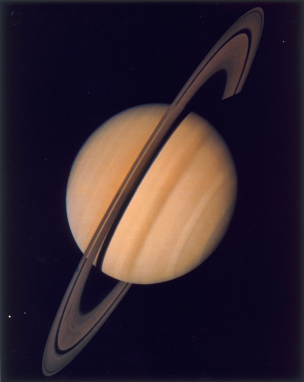 Heltäckande bild av Saturnus och hennes ringar, 1980 av Unbekannt