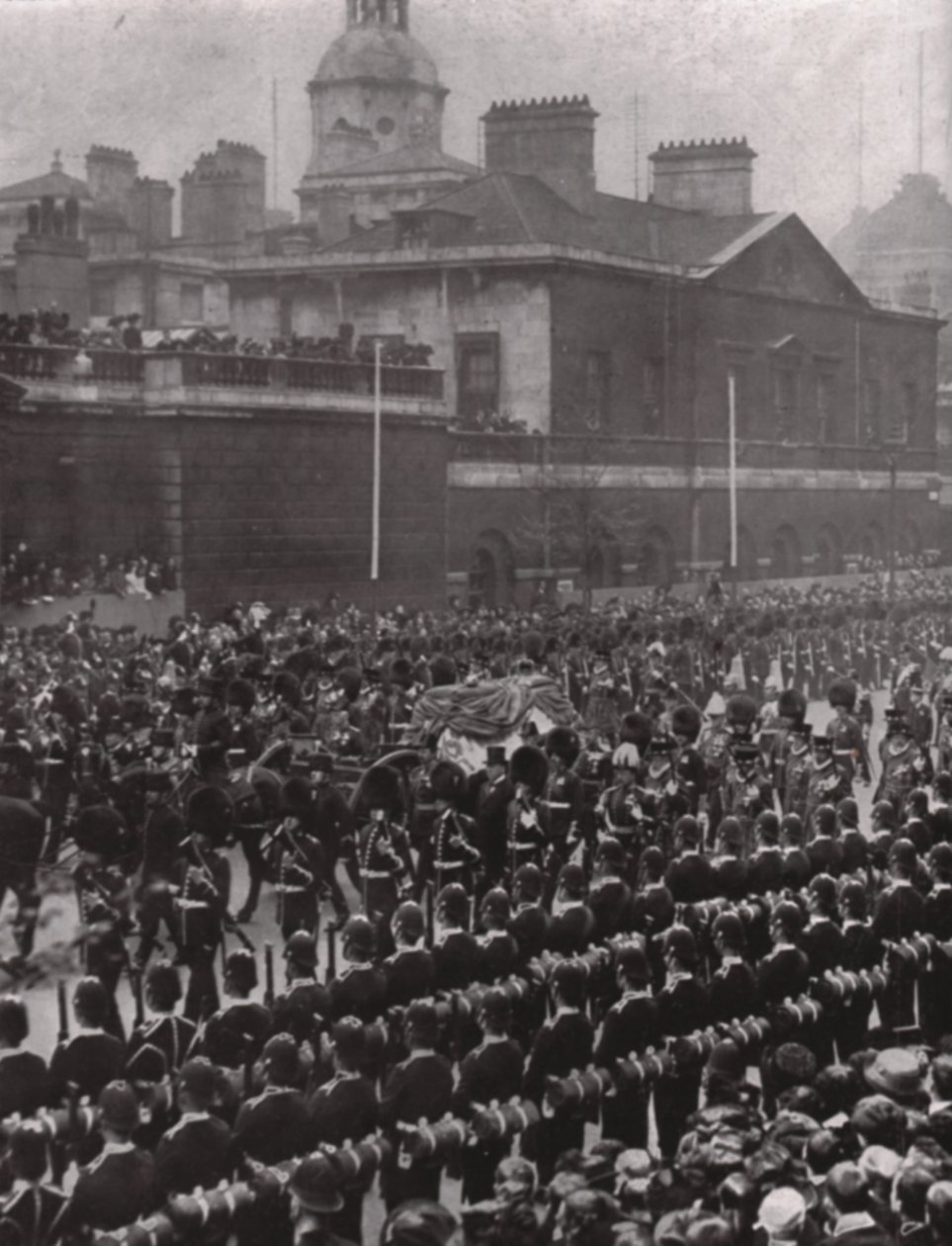 Kung Edward VII:s begravningståg, Whitehall, London, 20 maj 1910. av Unbekannt