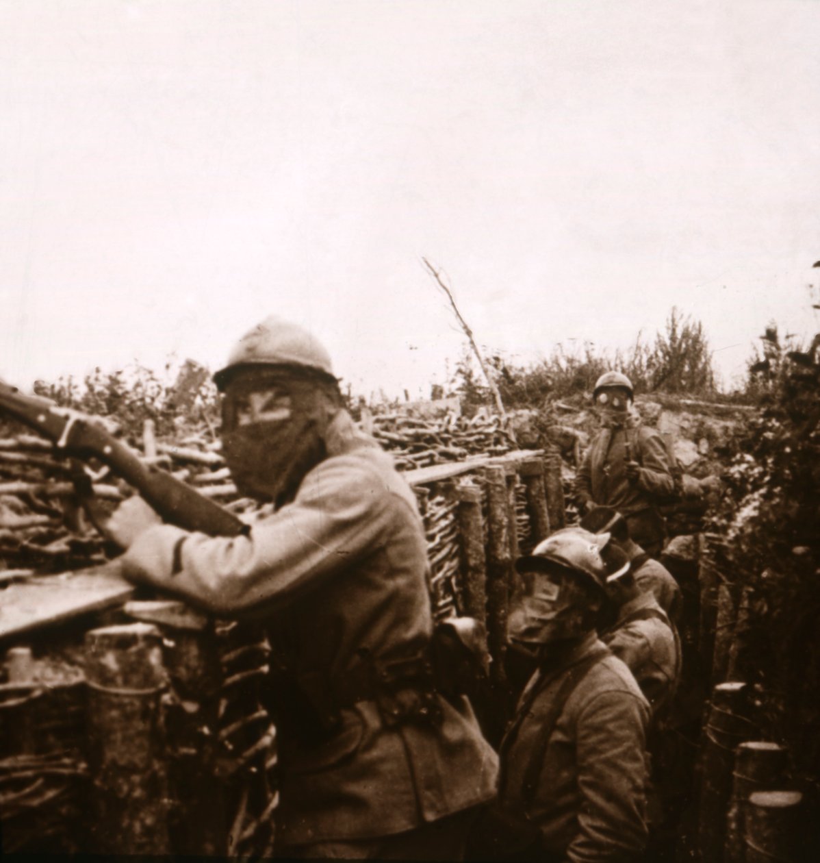 Gasvarning i skyttegravar, Champagne, norra Frankrike, 1916 av Unbekannt