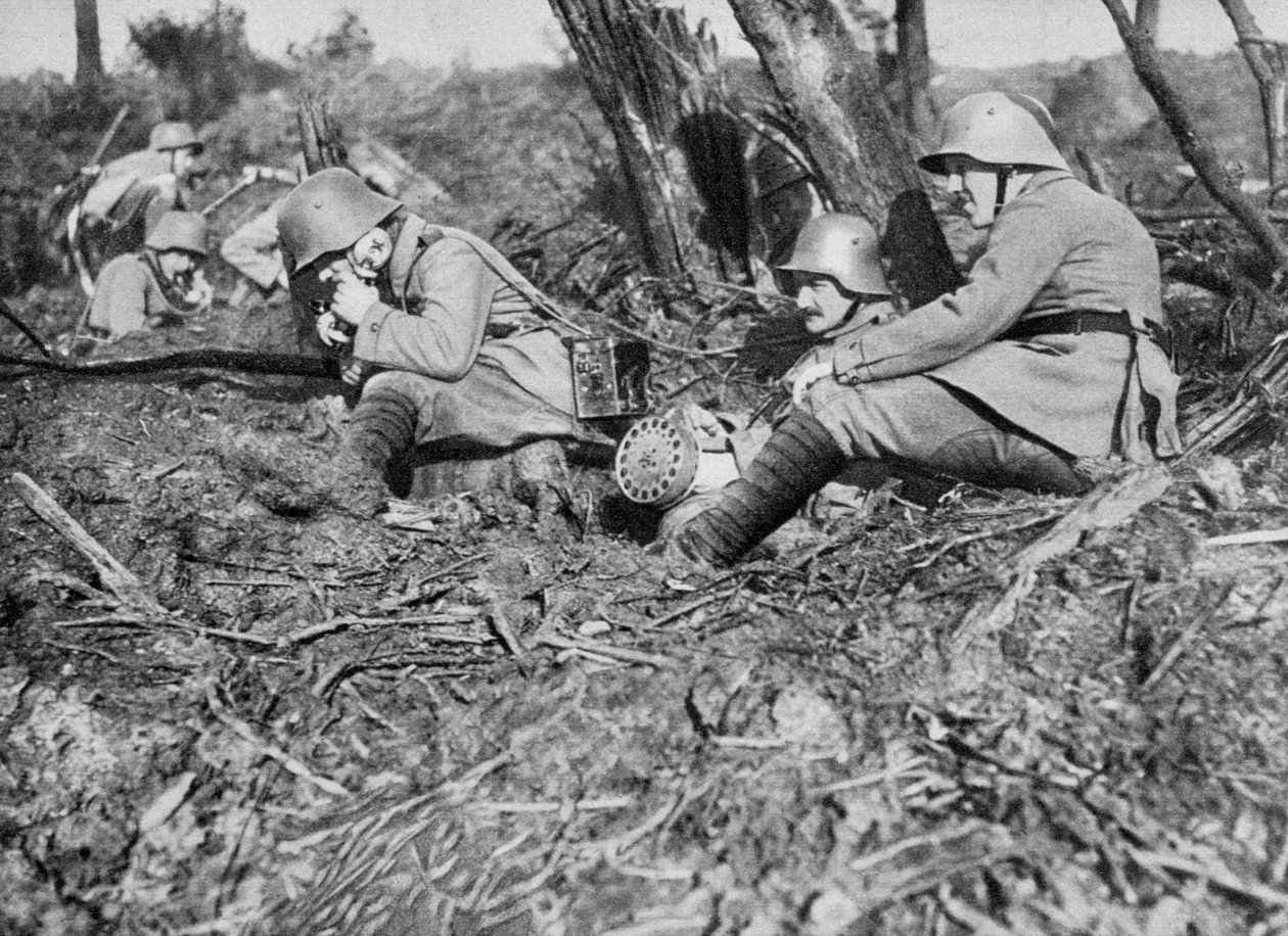 Tysk fälttelefonist, Somme, Frankrike, första världskriget, 1916 av Unbekannt