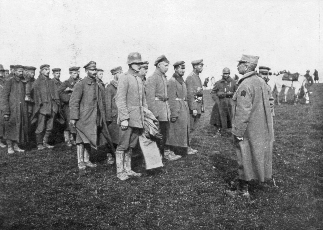 Tyska fångar som togs den 18 april 1918 fick veta reglerna för deras fångenskap, Frankrike av Unbekannt