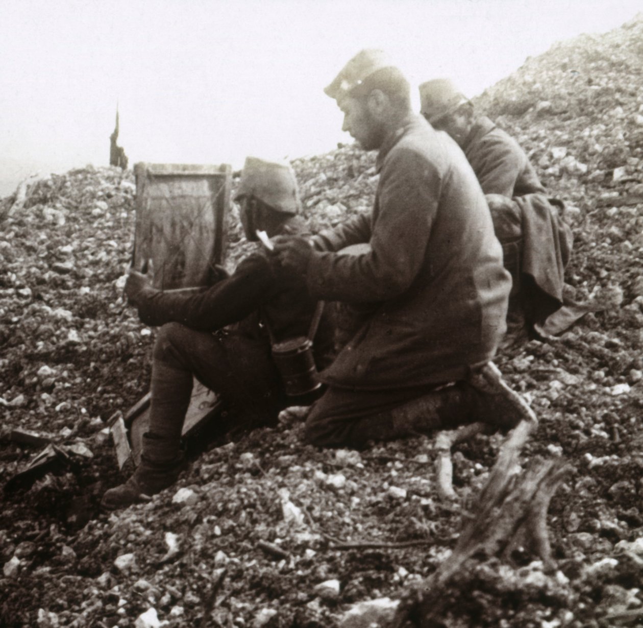 Tyska signalister utanför fästningen Vaux, Verdun, norra Frankrike, c1914-c1918 av Unbekannt