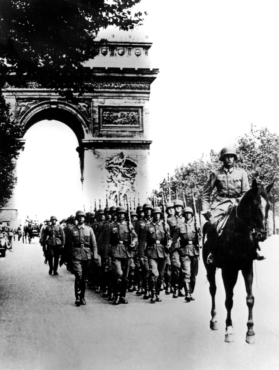 Tyska trupper marscherar på Champs Elysees, Paris, 14 juni 1940 av Unbekannt