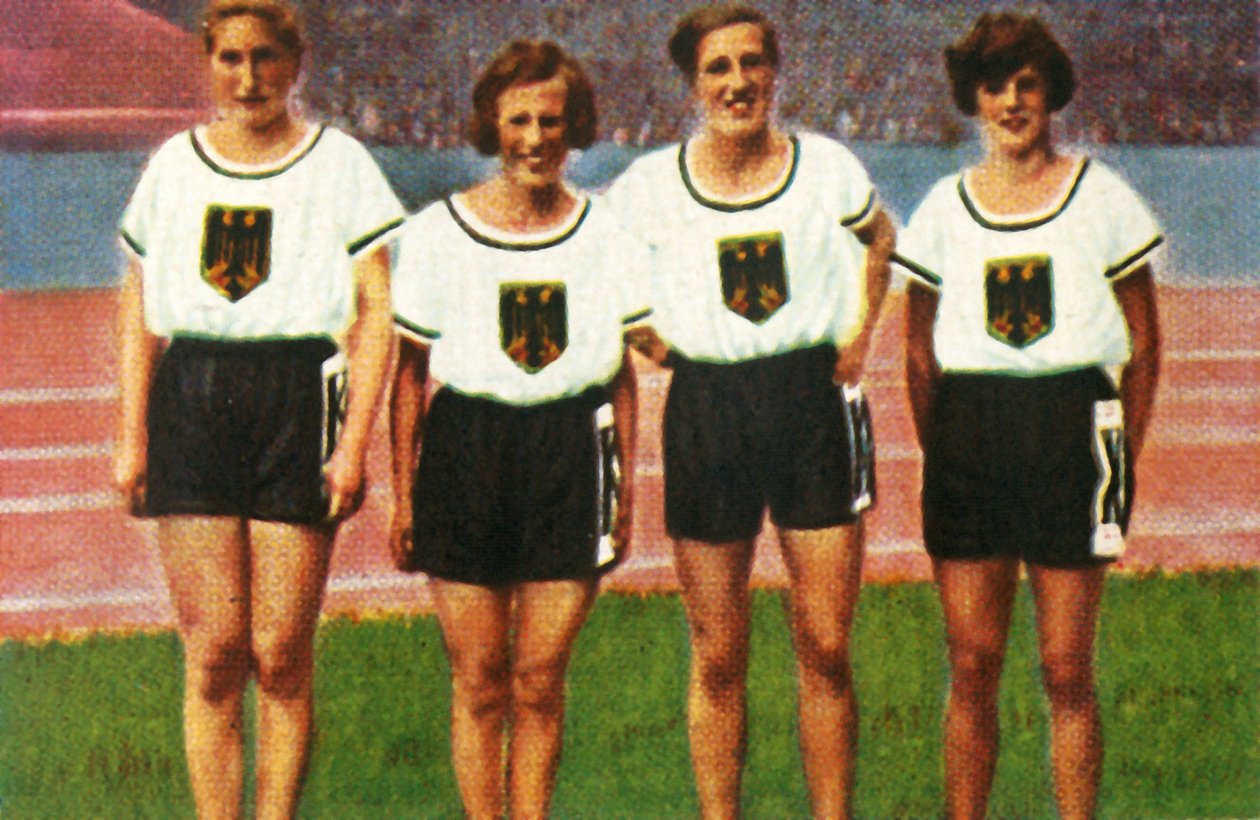 Tyska 4x100 m stafettlag för damer, 1928. av Unbekannt