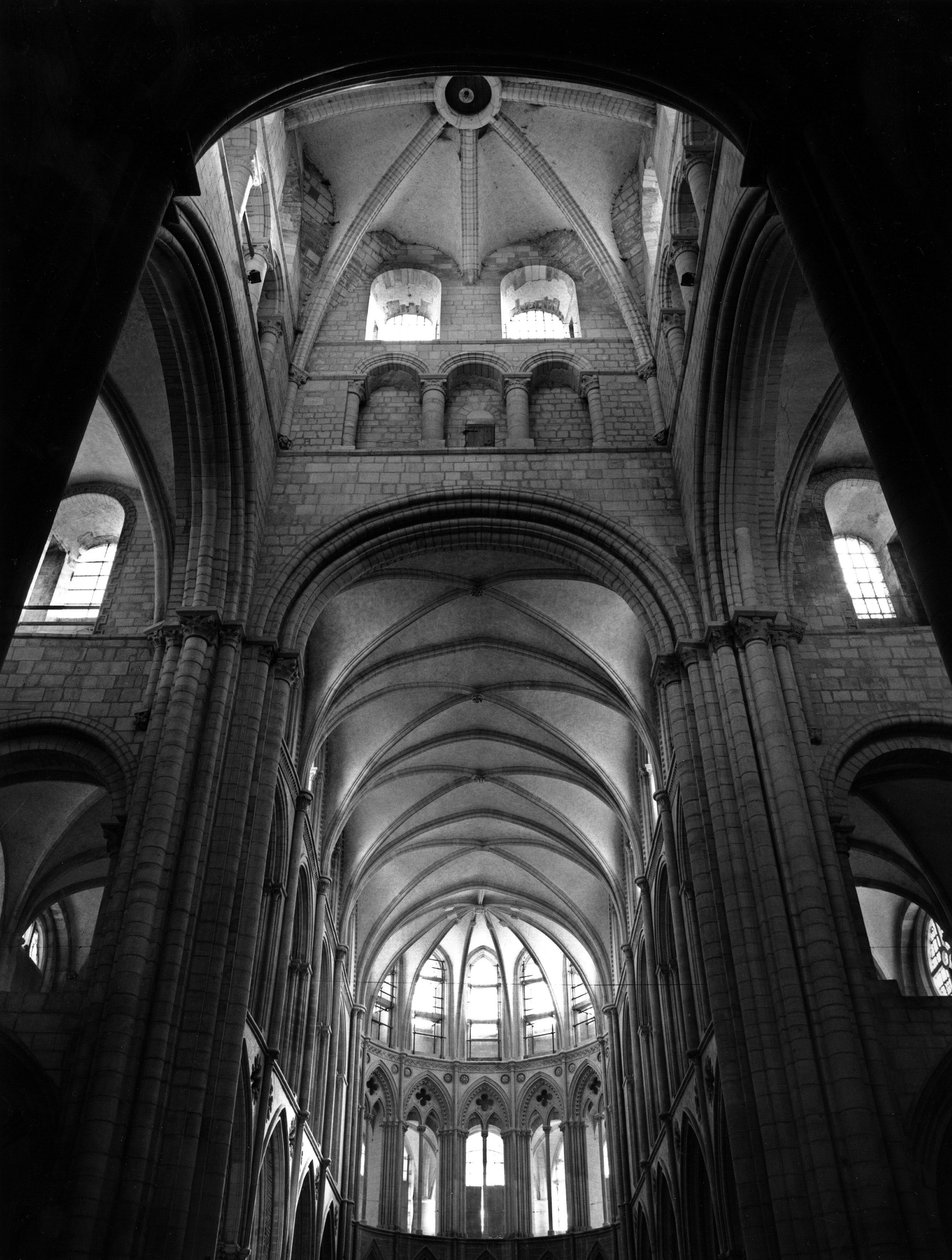 Gotisk konst: långhusets och korets valv. St. Stefanskyrkan, Caen (Calvados) av Unbekannt