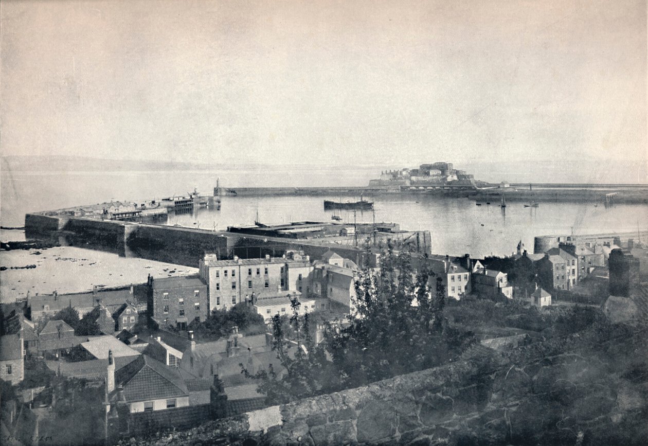 Guernsey - St. Peter-Port och slottskornett, 1895 av Unbekannt