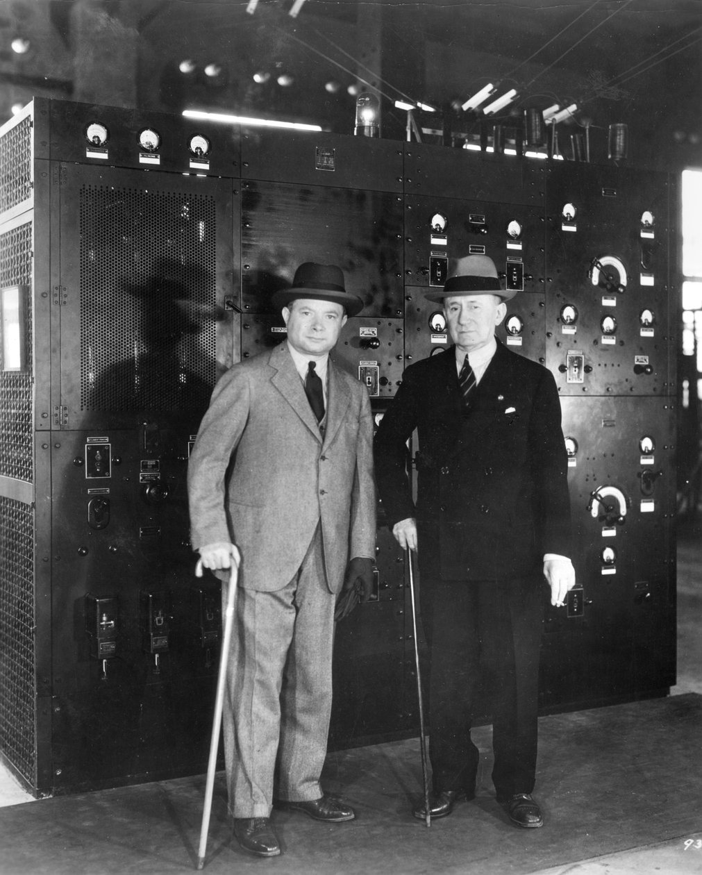 Guglielmo Marconi och David Sarnoff, 1933 av Unbekannt