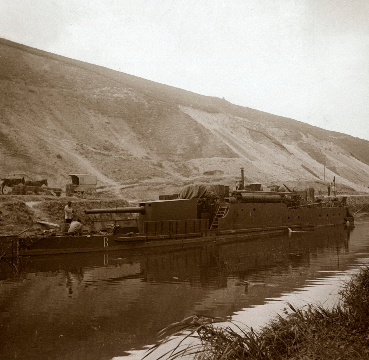 Gunboat, Genicourt, norra Frankrike, c1914-c1918 av Unbekannt