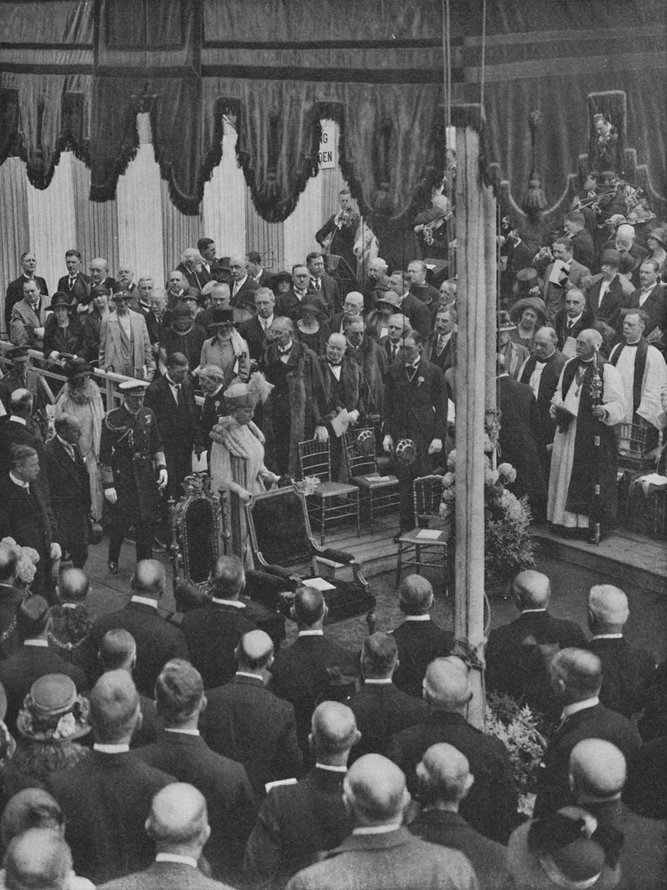 H.M. Kungen lägger grundstenen till Lloyds nya byggnad 23 maj 1925, 1928 av Unbekannt