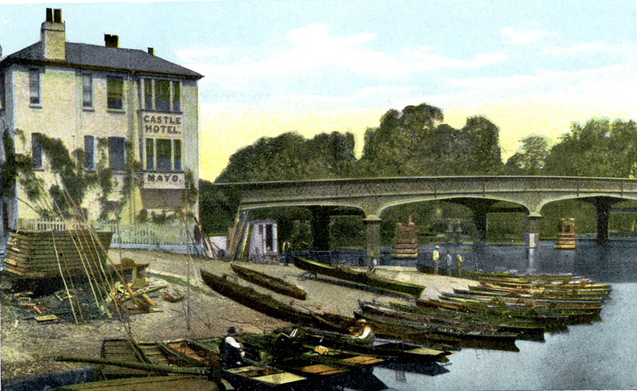 Hampton Court Bridge, London, 1900-talet av Unbekannt