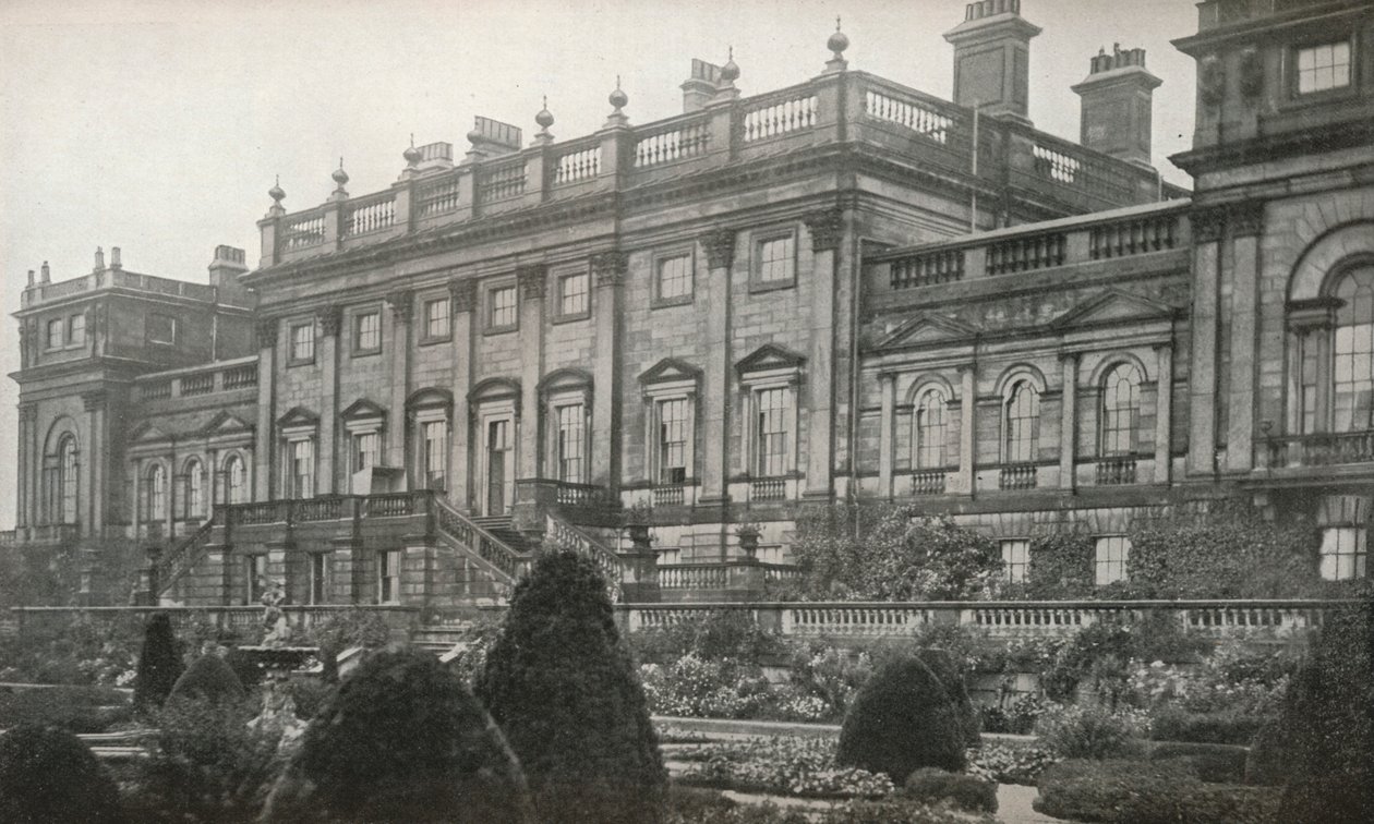 Harewood House, residenset för Rt. Hon. The Earl of Harewood, c1913 av Unbekannt