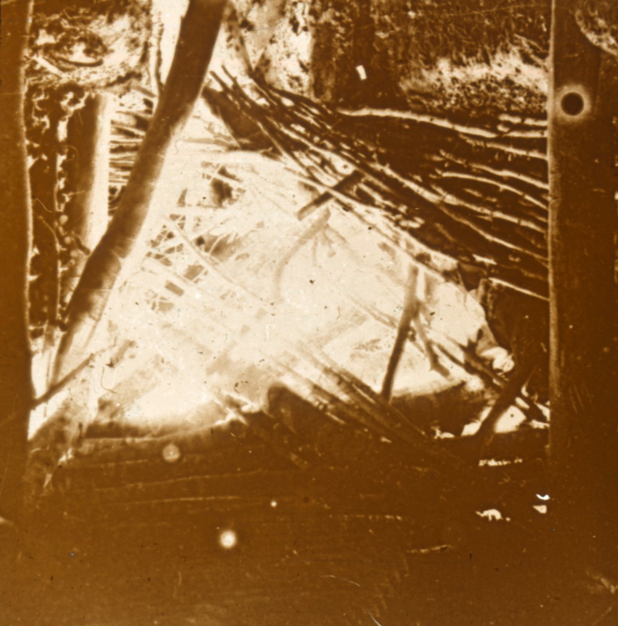 Träffad från en 75 automatisk luftvärnspistol, c1914-c1918 av Unbekannt