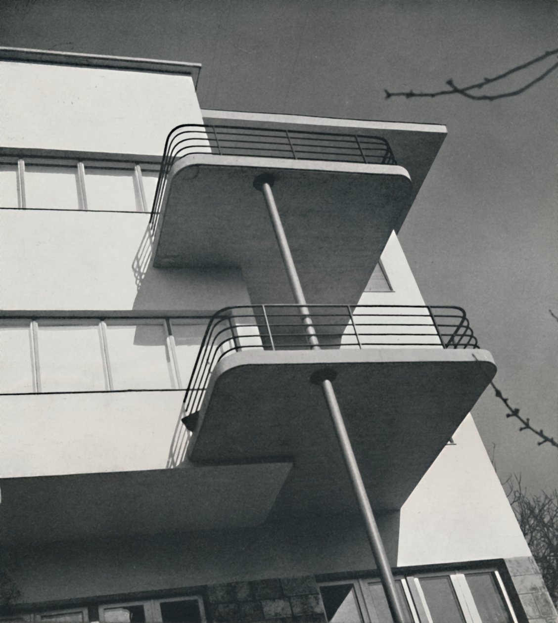 Hus för två familjer i Budapest, Rumänien, 1933 av Unbekannt
