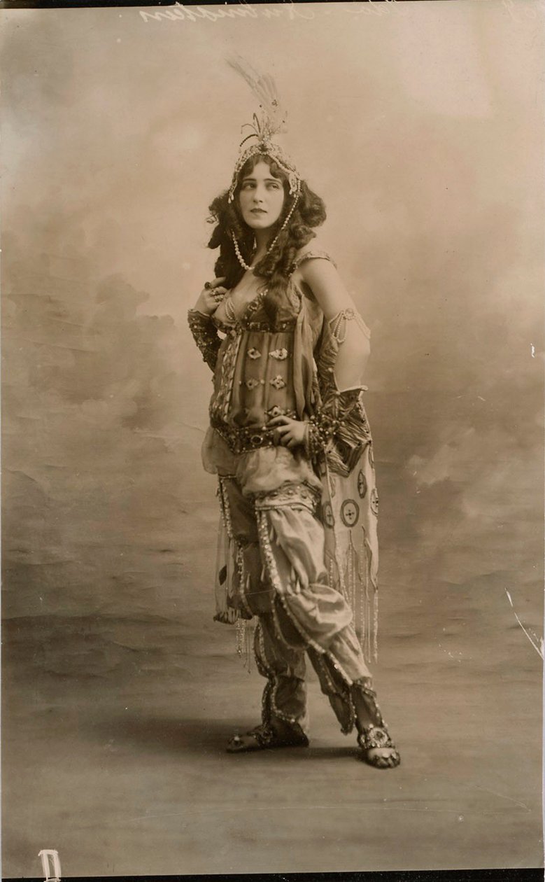 Ida Rubinstein, rysk ballerina, 1910 av Unbekannt