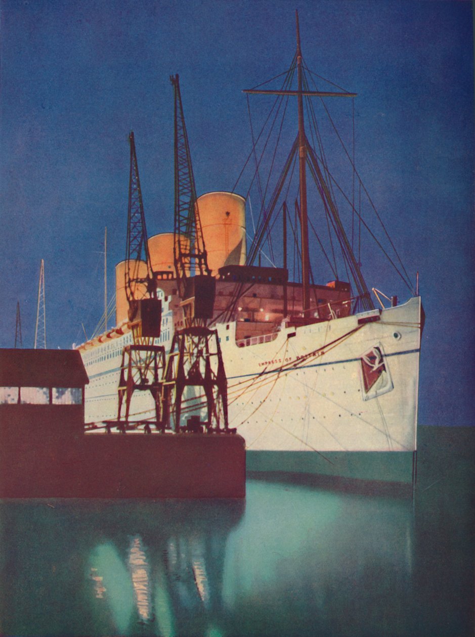 Upplyst av strålkastare framhävs det distinkta utseendet hos Empress of Britain, 19 av Unbekannt