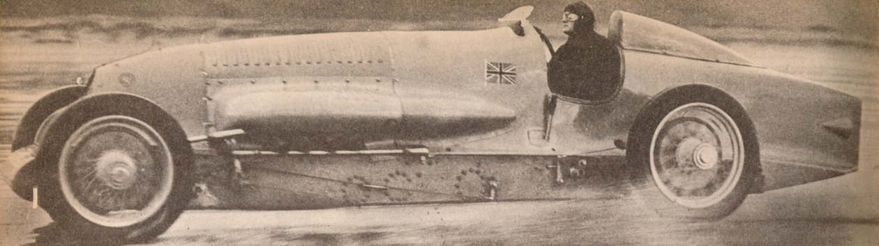 I januari 1927 slog major Malcolm Campbell i sin berömda Bluebird världens landhastighetsrekord av Unbekannt