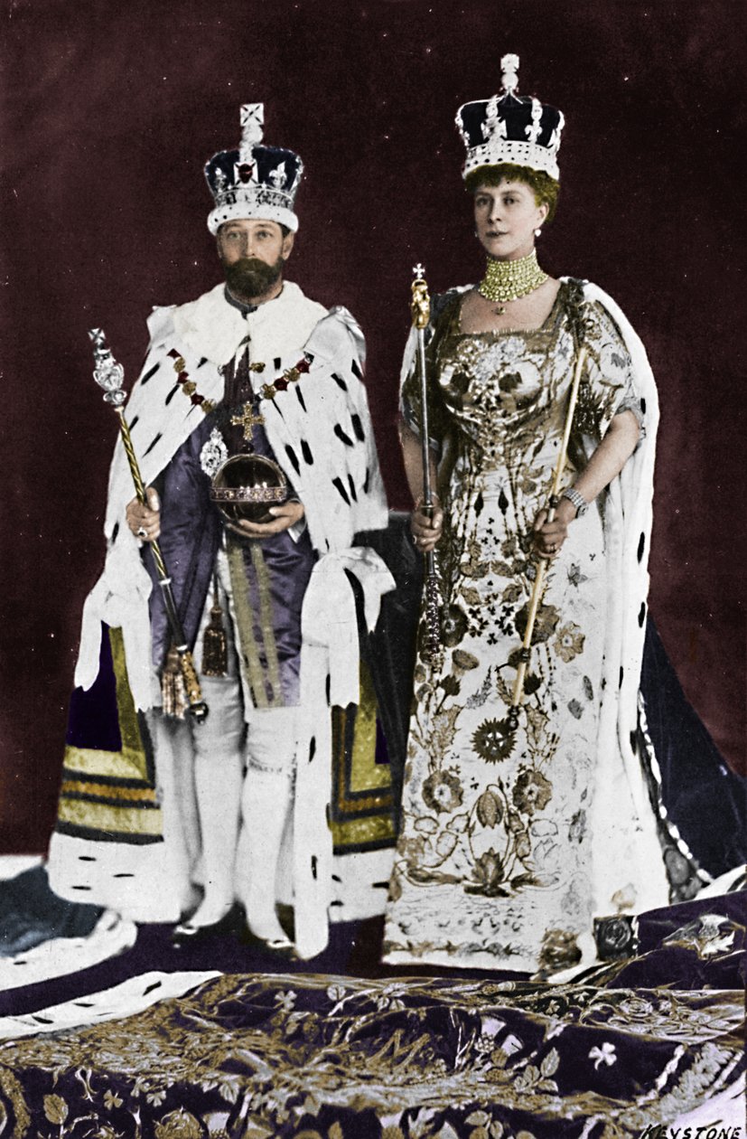 Våren 1910 dog kung Edward VII, i mars 1911 kröntes kung George V, 1911, 1945 av Unbekannt