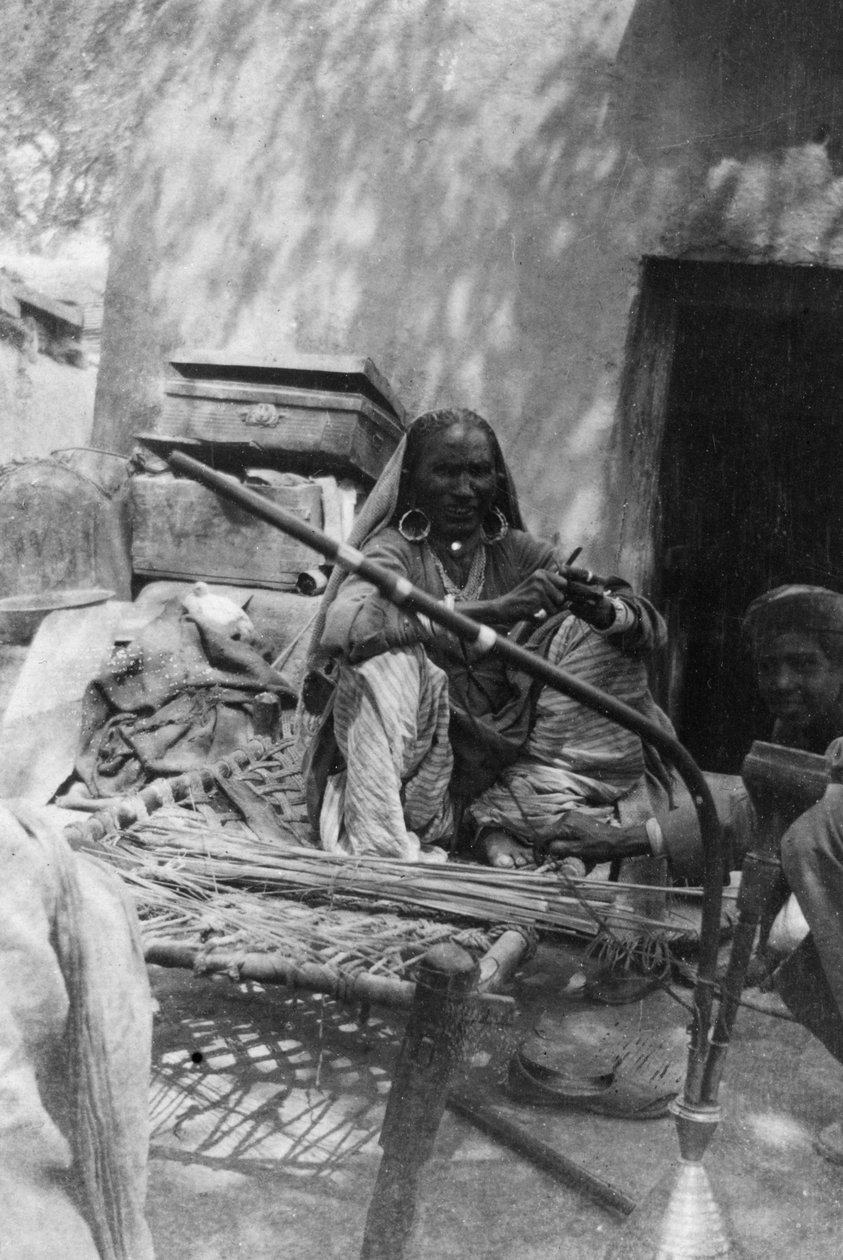 Indisk kvinna av den lägsta kasten, Howshera, 1917 av Unbekannt