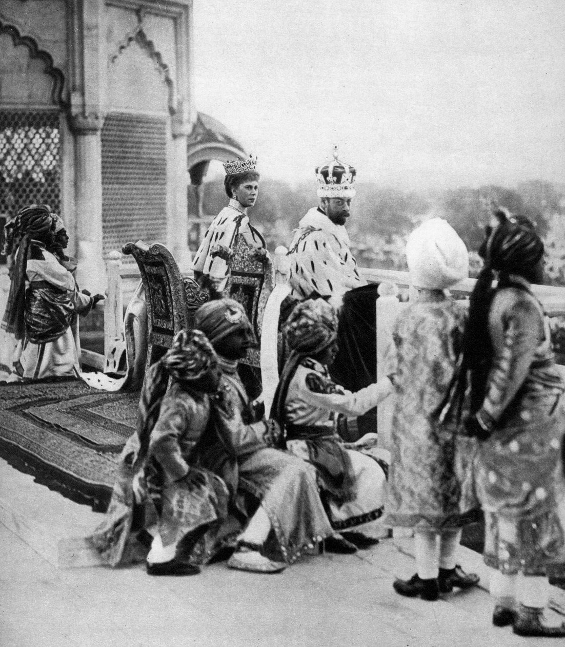 Indiens furstliga sidor, George V och Queen May i Delhi, 1911, 1935 av Unbekannt