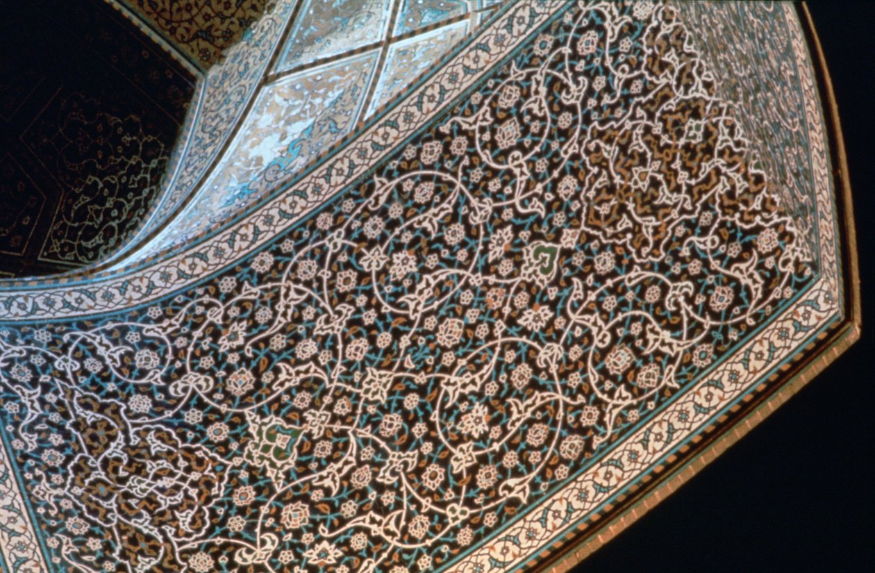 Interiör av en båge, moskén av Sheikh Lutfullah, Isfahan, Persien, c1615 av Unbekannt