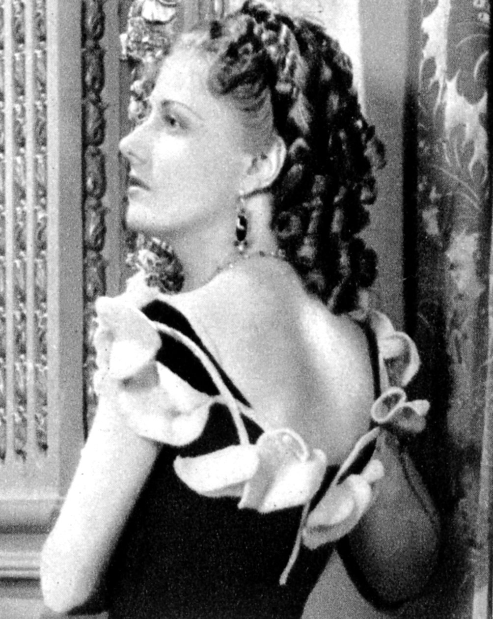 Irene Dunne, amerikansk skådespelerska och sångerska, 1934-1935 av Unbekannt