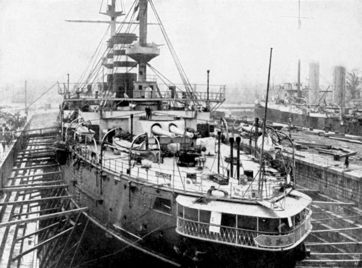 Japanska örlogsfartyget Mikasa vid Portsmouth docks, England, 1904 av Unbekannt
