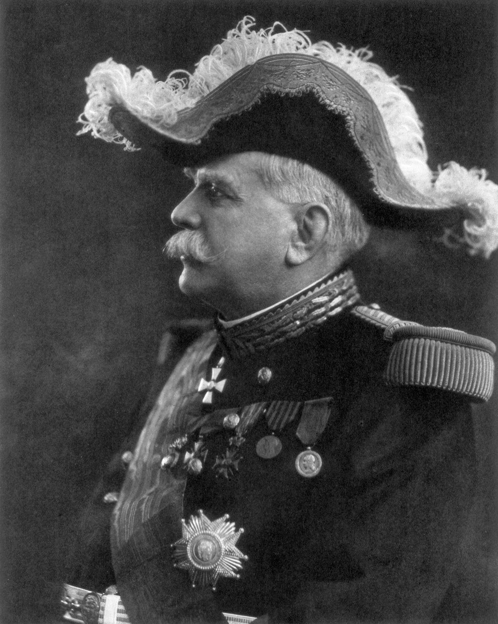 Joseph Jacques Cesaire Joffre, överbefälhavare för franska arméer, 1914-1916, 1926 av Unbekannt