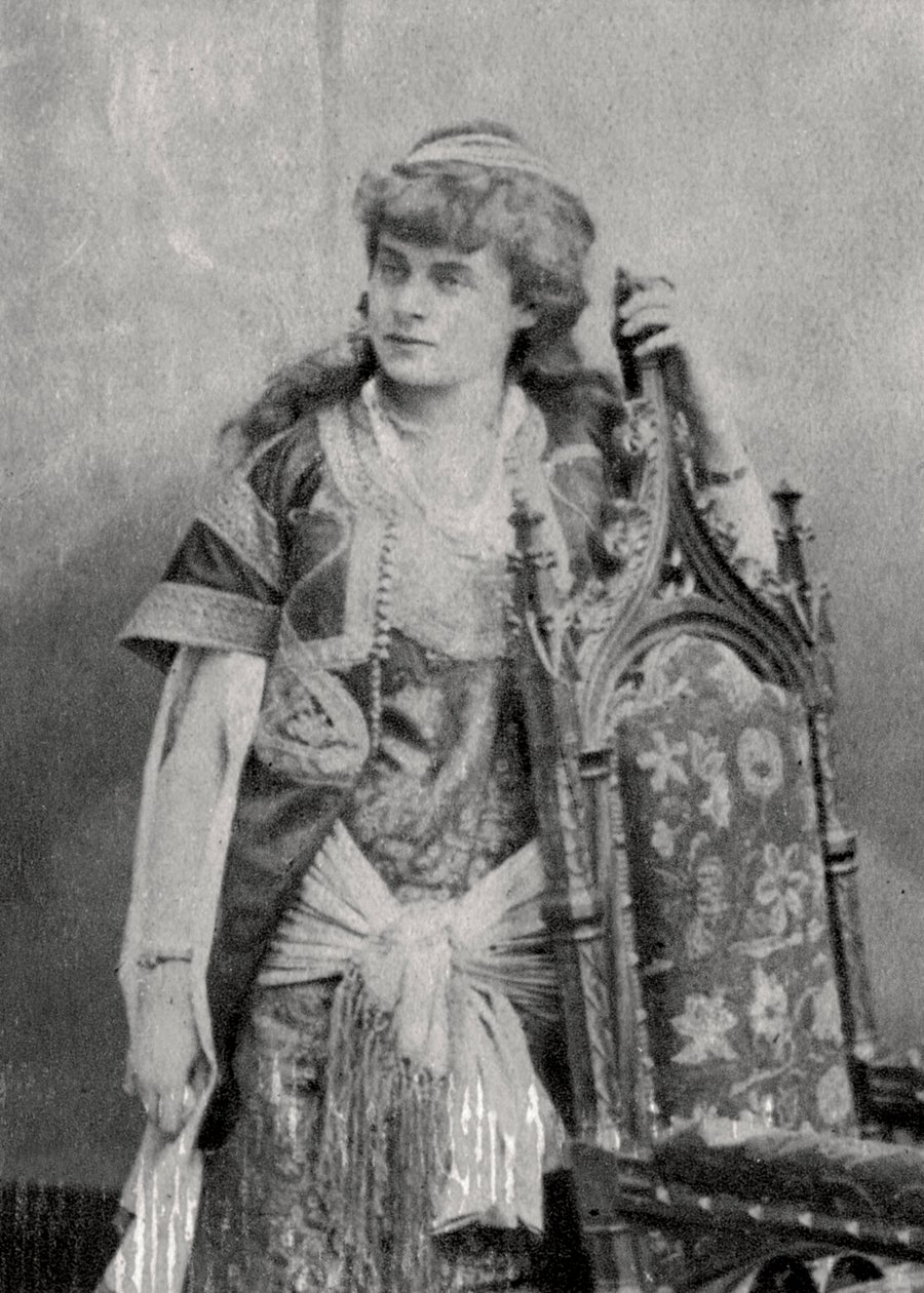 Julie Feyghine, fransk skådespelerska, 1881 av Unbekannt