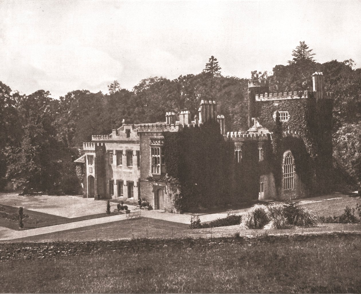 Kentchurch Court, Herefordshire, 1894. av Unbekannt