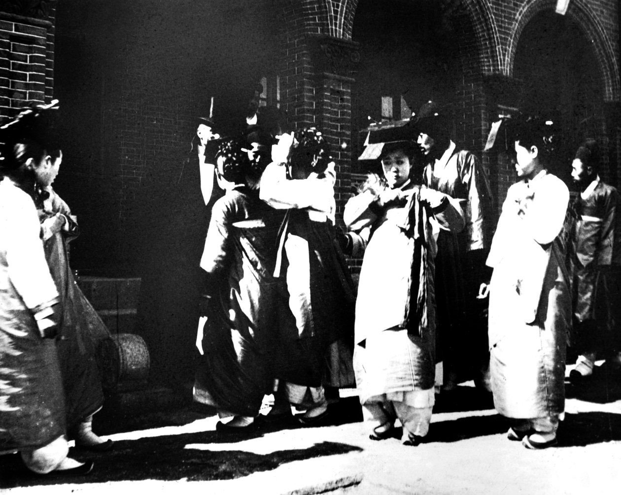 Koreanska flickor, 1900 av Unbekannt