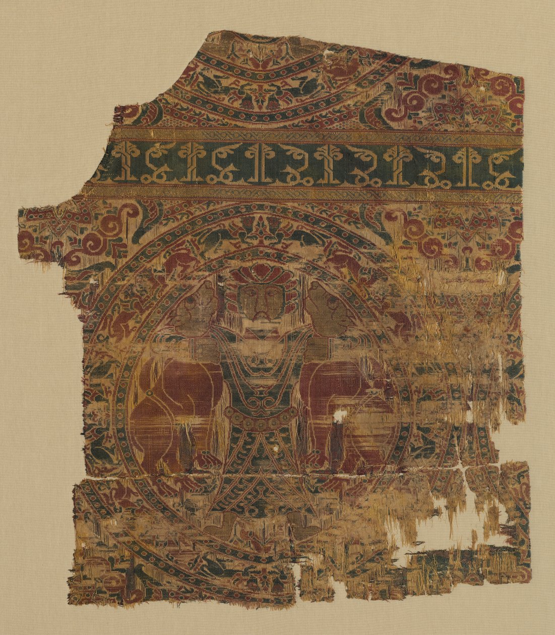 Lampas med lejonstrykare, från en dalmatik från Saint Bernard Calvo, 1200-1243. av Unbekannt