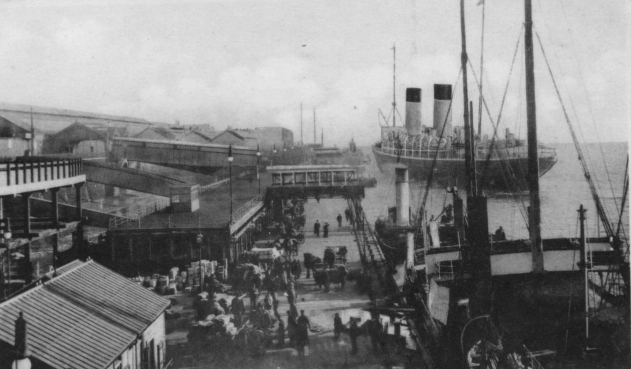 Landsteg, Liverpool Docks av Unbekannt