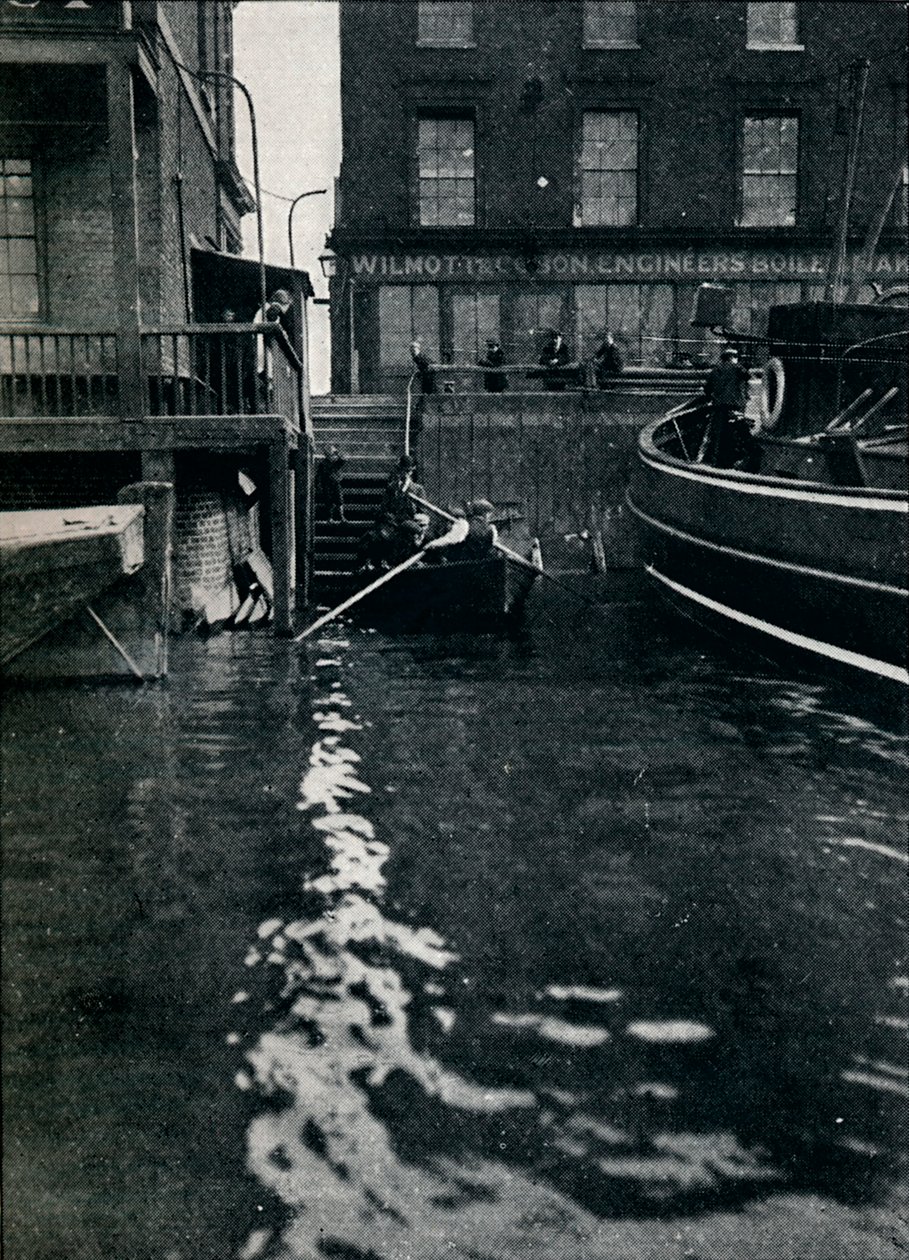 Lämnar Battle Bridge Stairs, London, c1900 1901 av Unbekannt