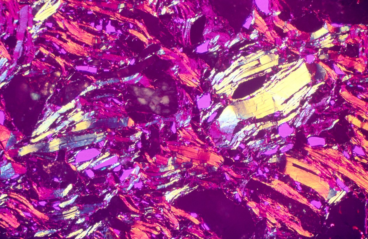 MINERALER, ICKE-JÄRN, LM Magnesia eldfast av Unbekannt