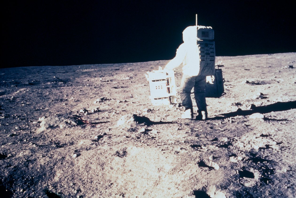 Bemannad rymdflygning, USA, Apollo 11 Apollo 11-astronaut Edwin ÔBuzzÕ Aldrin, på månen av Unbekannt