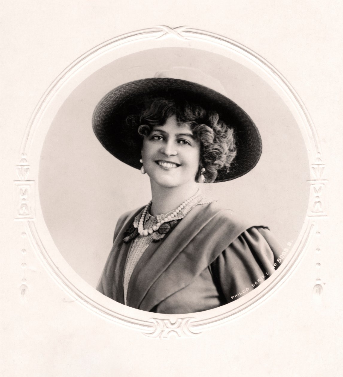 Marie Studholme 1875-1930, engelsk skådespelerska, 1909 av Unbekannt