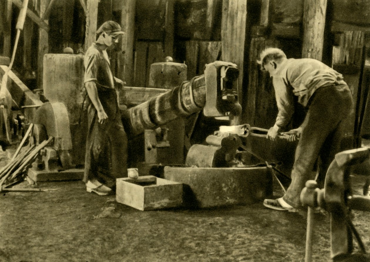 Metallarbetare, Steiermark, Österrike, c1935. av Unbekannt