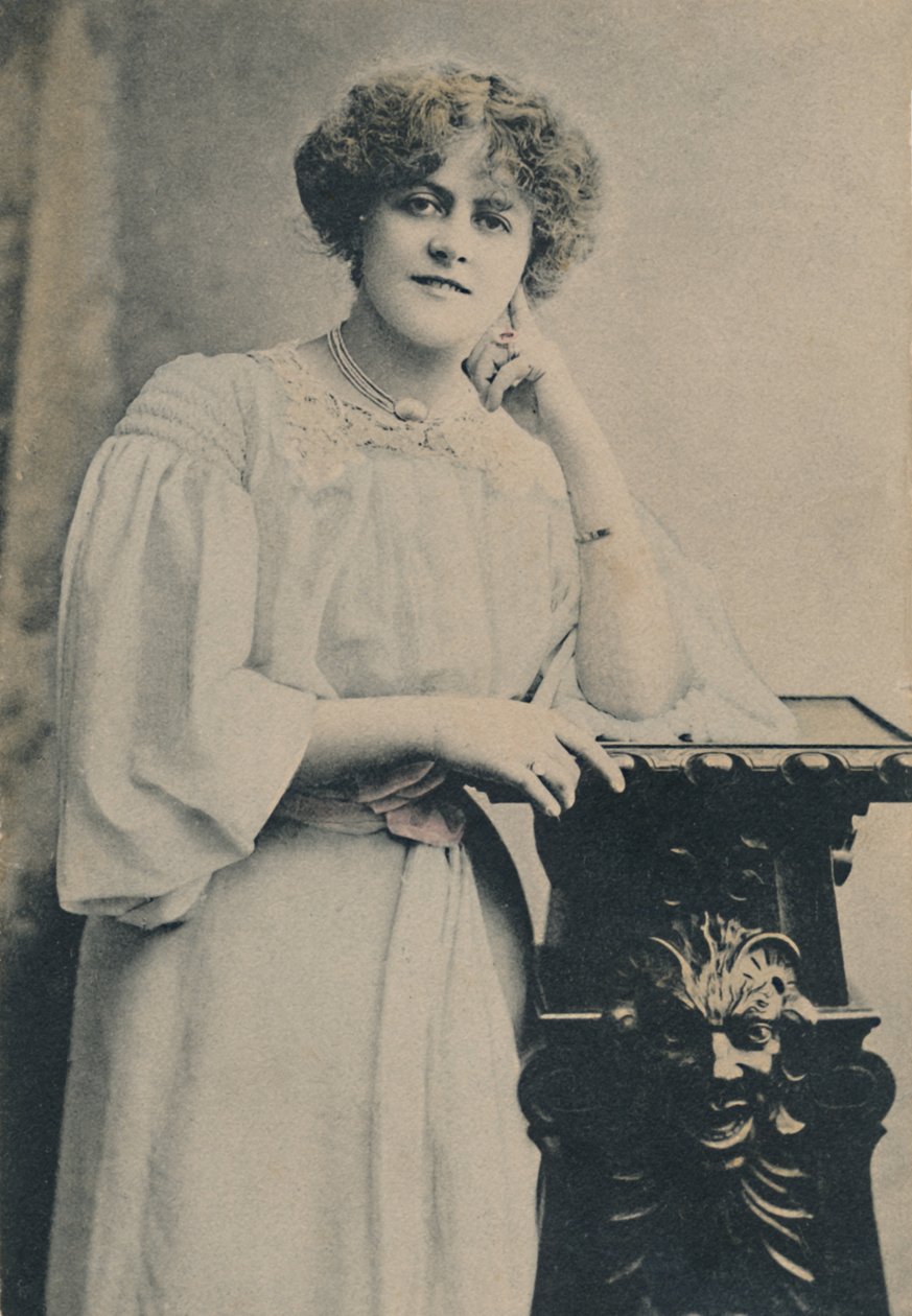 Fröken Marie Studholme, 1872-1930, c1930. av Unbekannt
