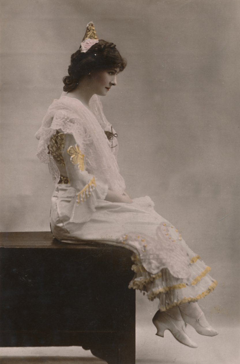 Fröken Millie Legarde, verksam 1898-1911, c1930. av Unbekannt