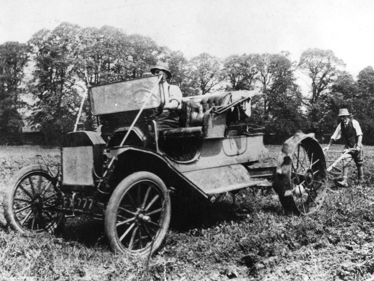 Modell T Ford med Stephenson jordbrukskonvertering, Sussex, 1917 av Unbekannt