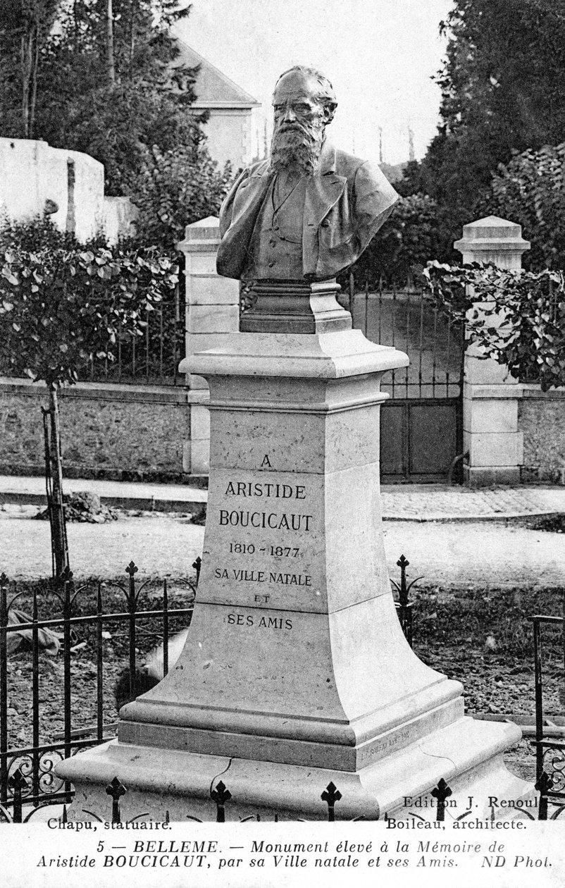 Monument till Aristide Boucicaut utanför hans hem i hans hemstad Bellême, Frankrike (litho) av Unbekannt