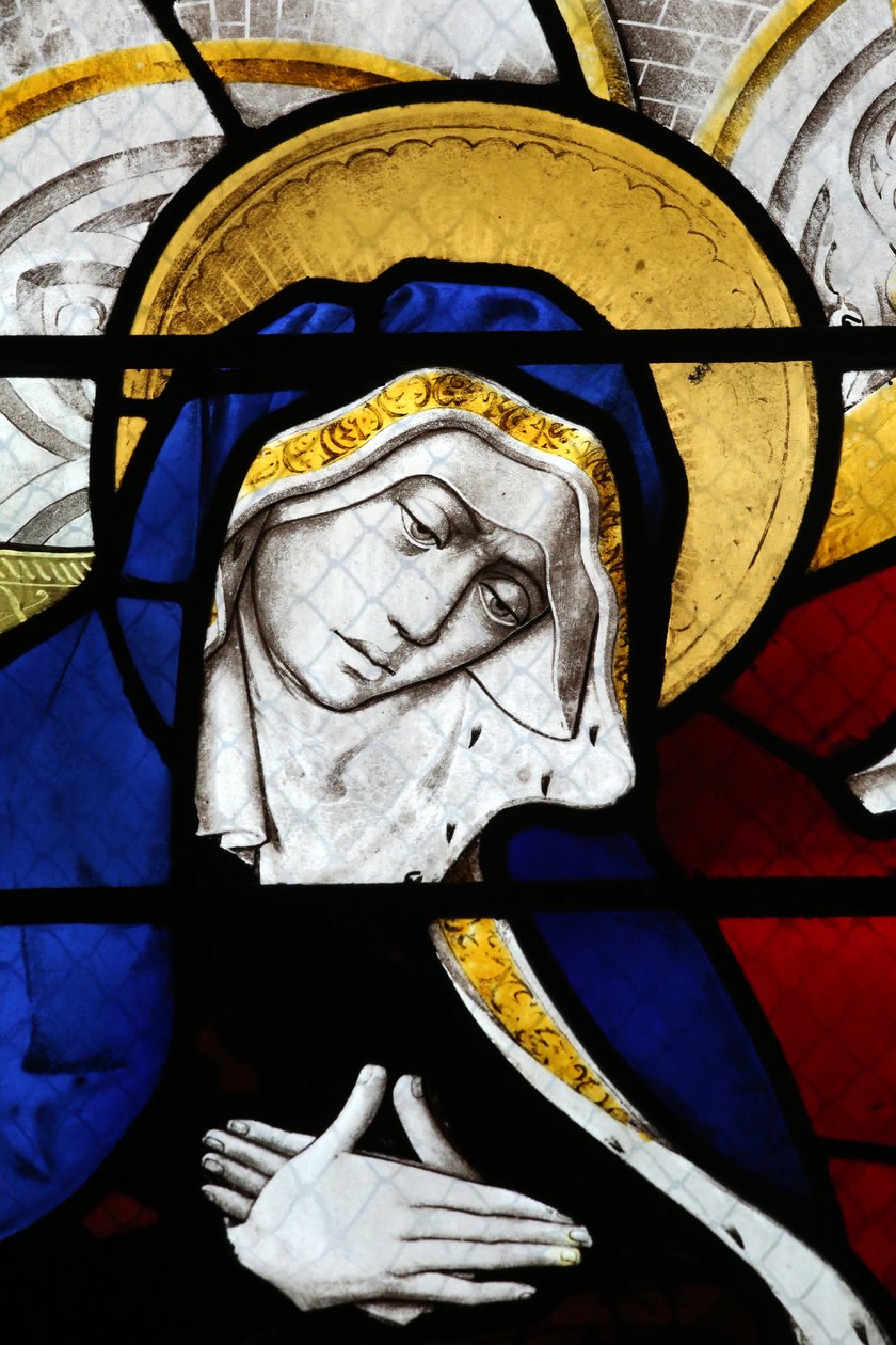 Moulins katedral. Fönster i målat glas. Virgin pain, 20160603, Moulins, Europa av Unbekannt
