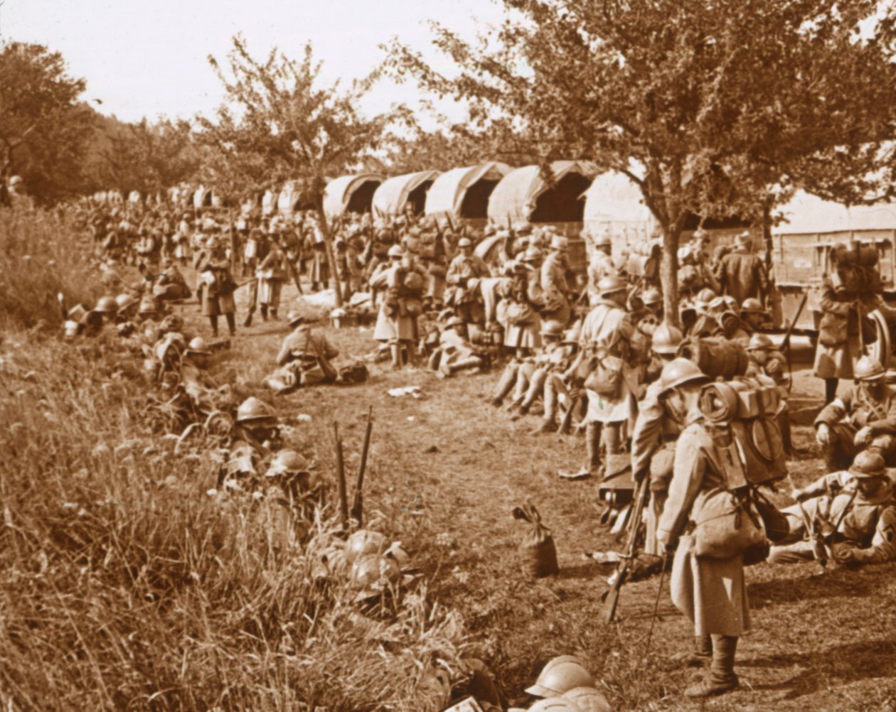 Flyttar iväg, vägen till Foix, Frankrike, c1914-c1918 av Unbekannt