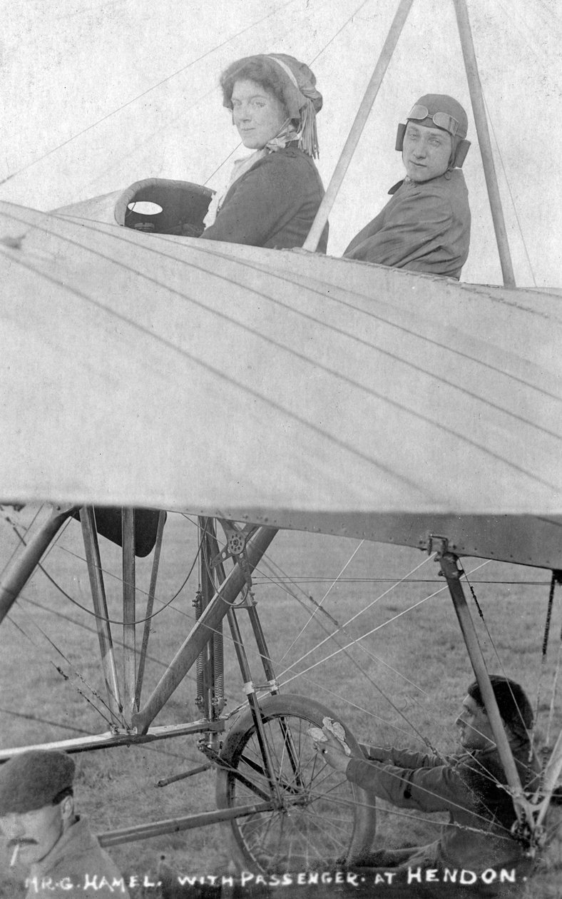 Mr G Hemel med passagerare, Hendon, London, c1910-talet av Unbekannt