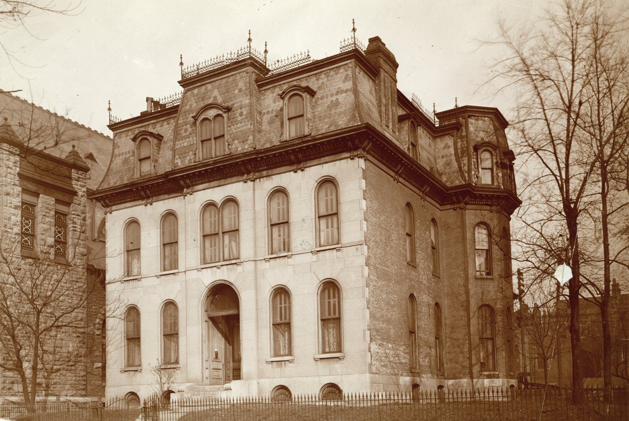 Mrs. Fred Paramore (nee Nellie Haseltine) Residence. North side of Pine Street, east of Twenty-eighth Street av Unbekannt