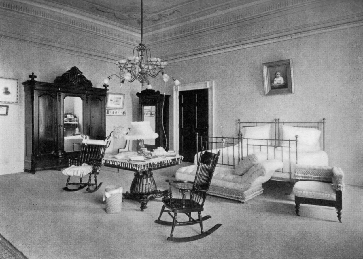 Mrs McKinleys sovrum i Vita huset, Washington DC, USA, 1908 av Unbekannt