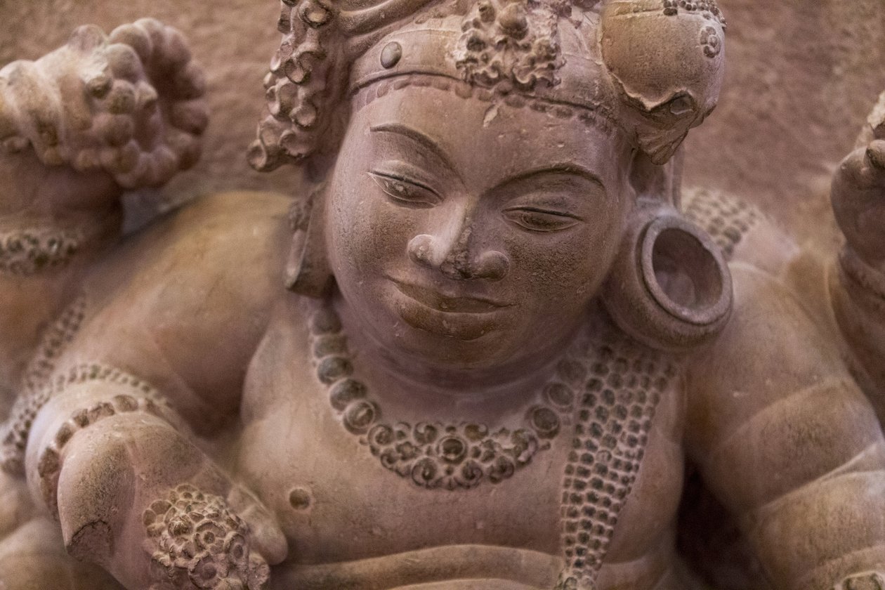 Indiens nationalmuseum, Delhi. Shiva Vamana. Nagpur, Maharashtra. Sten. Detalj från 500-talet C.E. Indien. av Unbekannt