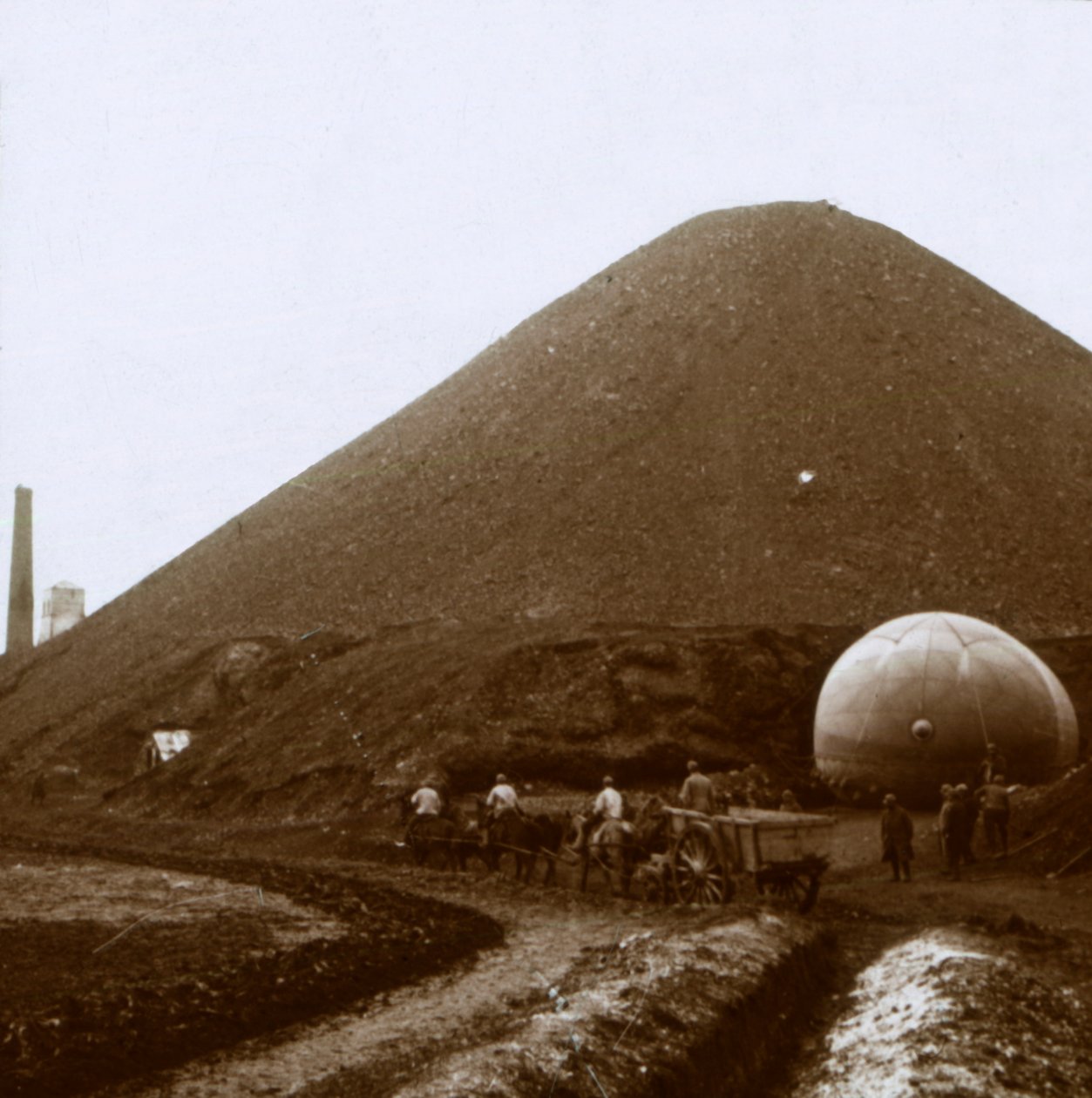 Noeux-les-Mines, norra Frankrike, c1914-c1918 av Unbekannt