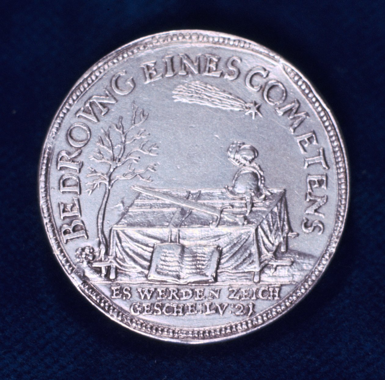 Framsidan av en medalj till minne av den lysande kometen från november 1618 av Unbekannt