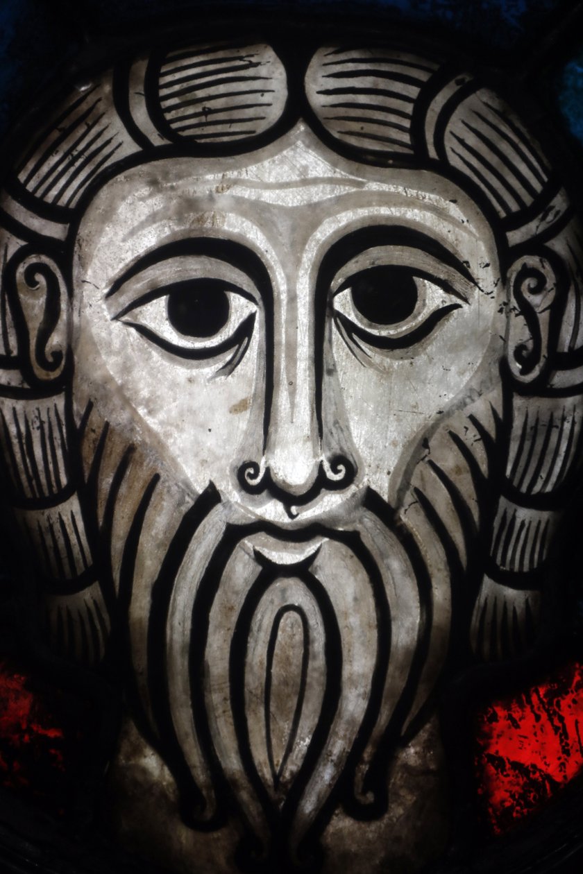 Oeuvre Notre-Dame-museet. Romanskt glasmålningsfönster Kristi huvud från Wissembourg (1000- eller 1100-talet). av Unbekannt